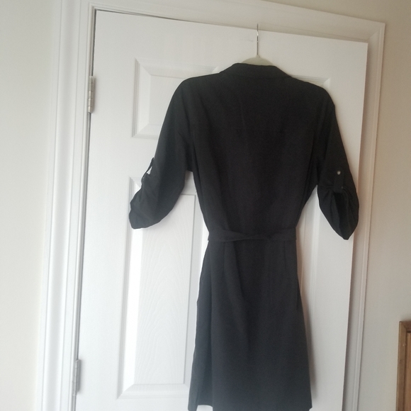 Reynah Couture Half Button Up Dress in Black w Tie - Picture 3 of 6